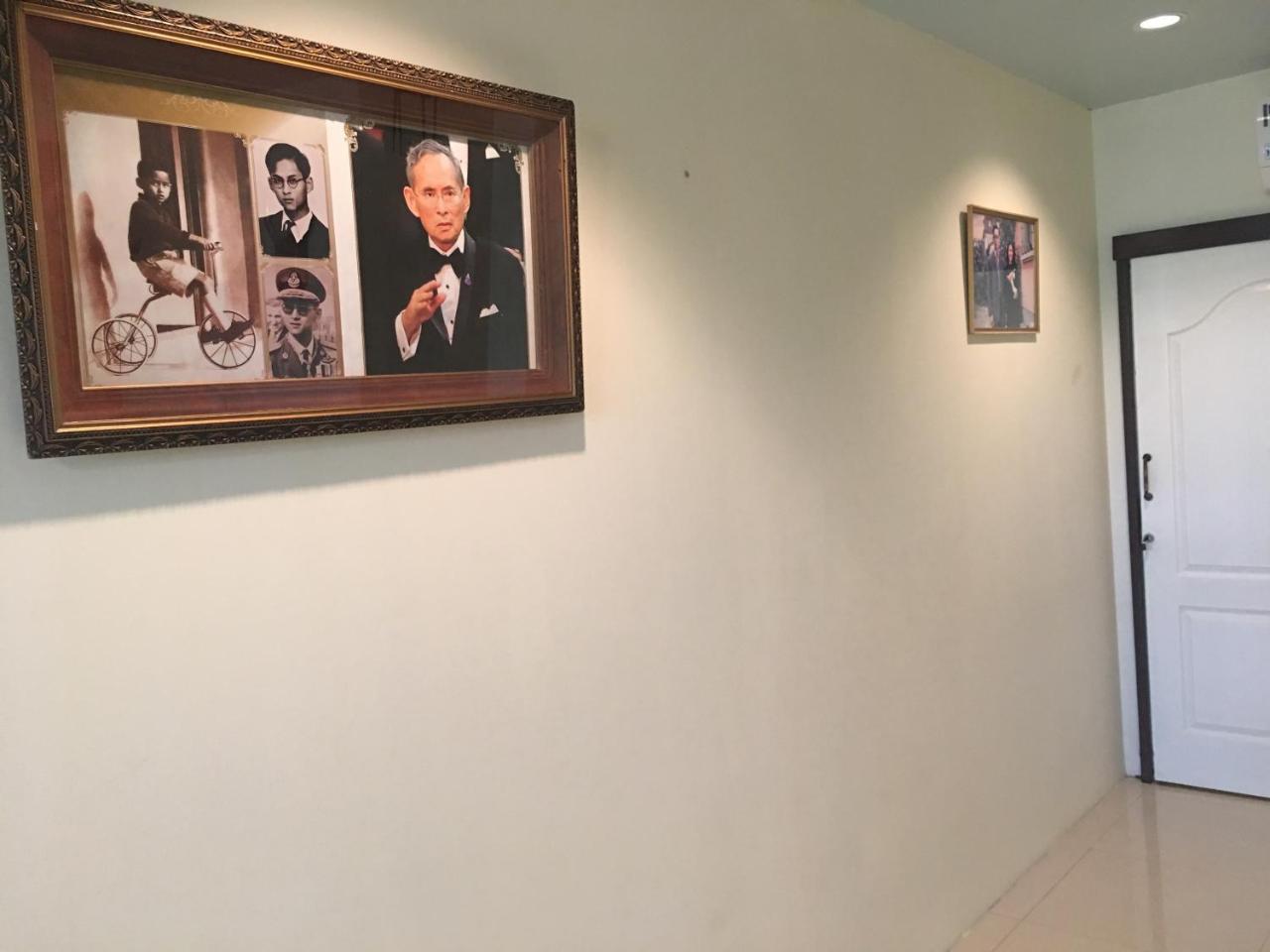 The Baan Nathong Hostel Bangkok Buitenkant foto